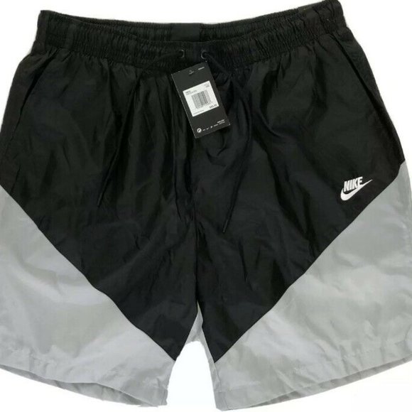 Nike Men’s Sportswear Windrunner Track Shorts - Picture 5 of 6